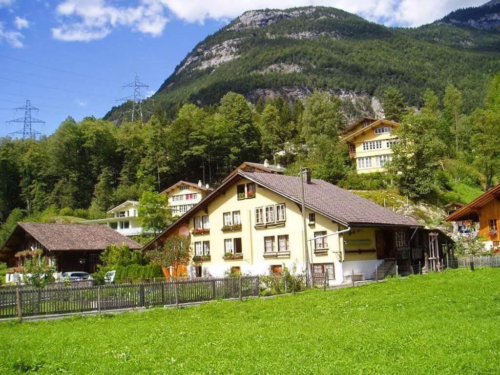 Chalet Am Fels Innertkirchen Buitenkant foto